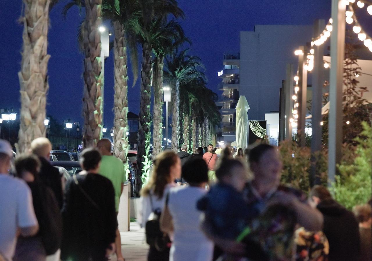 Apartmán Sea View Studio - Mamaia Nord 2 Năvodari Exteriér fotografie